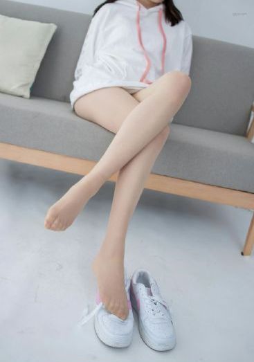 免费真人直播视频_BD英语高清免费观看