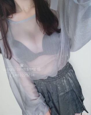 搜老熟女大奶子图_BD英语在线手机播放