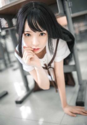 日皮免费看_DVD高清电影在线