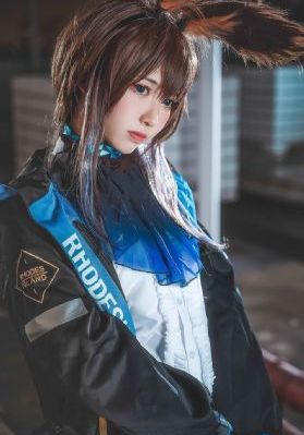 欧美三个黑人玩3p_蓝光动漫在线观看
